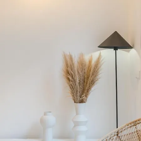 Casa Boma - Architect With Private Terrace - Alcantara Iii